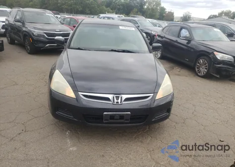 2006 Honda Accord Se z USA, uszkodzony, nr VIN 1HGCM563X6A021152